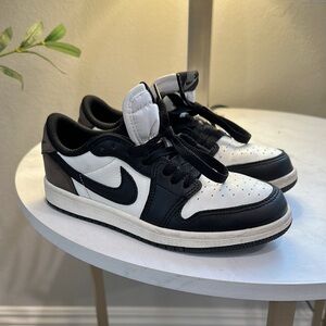 RARE Mocha Dunks 2Y